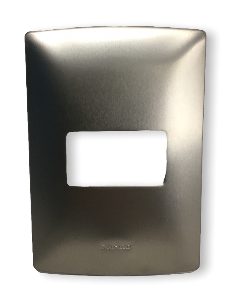 BTICINO MX PLACA ALUMINIO 1 VENTANA CHASIS PERLA (QZ4803M1ATC) (E)
