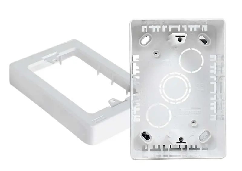 BTICINO CAJA CHALUPA PLÁSTICA 3 MÓDULOS 16 x 13 x 8CM (W11723)